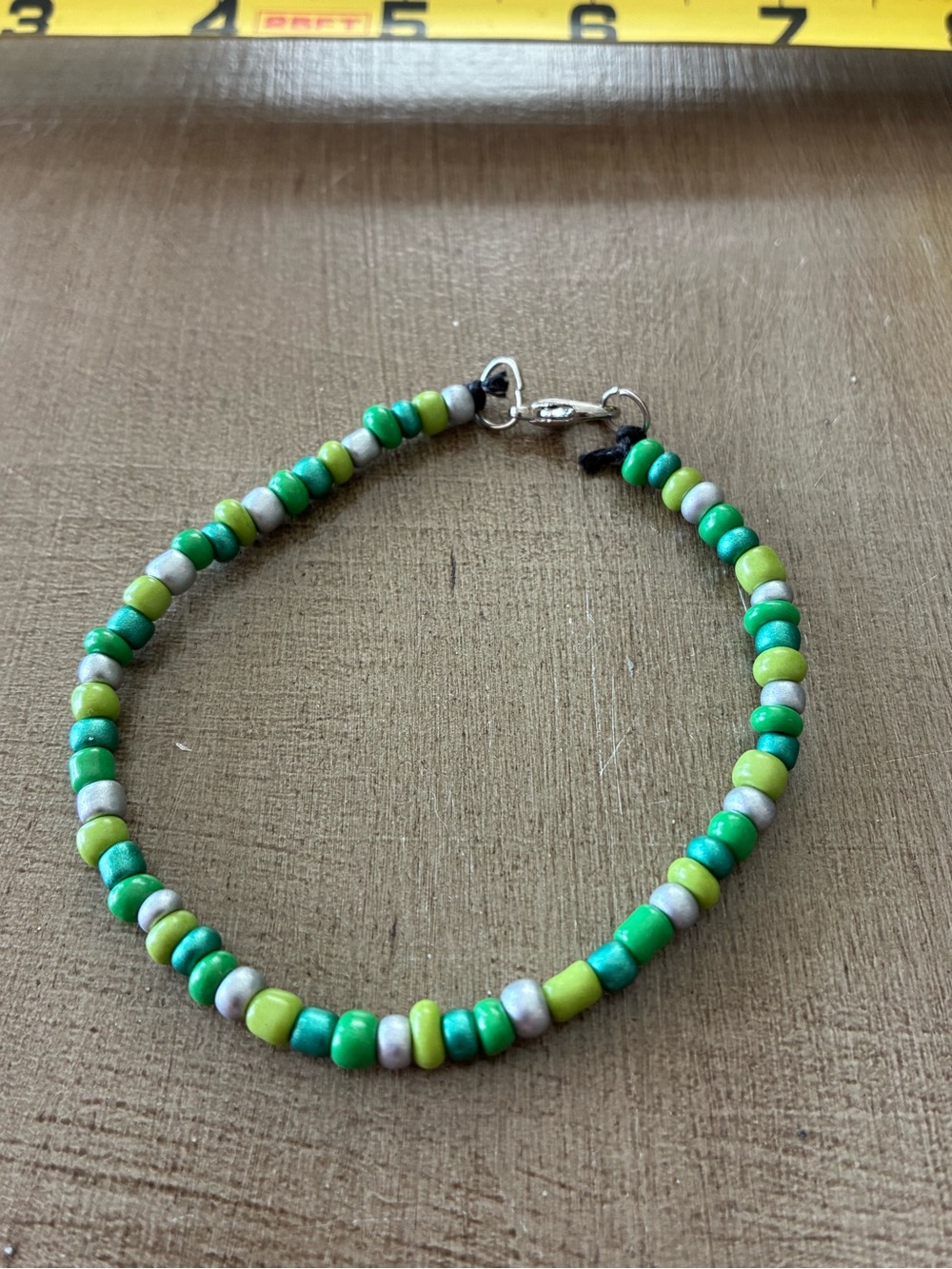 Green Beaded Bracelet - Lightweight Summer Bracelet